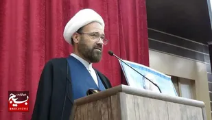 حضرت زینب (س) الگوی پرستاری و نماد حیا و شجاعت در تاریخ اسلام است