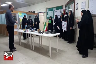 بازدید علمي بسیجیان از مجموعه دانش بنیان دانشگاه پیام نور ملایر