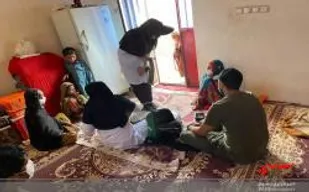 اجرای طرح خانه به خانه ویزیت رایگان در منطقه عشایری "بنت"