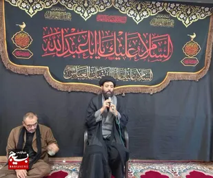 نهضت عاشورا، مکتب انسان ساز است