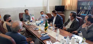 بررسی مشکلات مربوط به تامین خوراک دام در جلسه با تولید کنندگان و فعالین عرصه دام و طیور