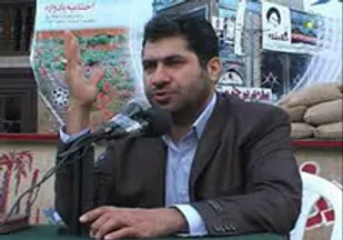 برخی می&zwnj;گویند عکس شهدا، فرزندانمان را از درس خواندن می&zwnj;اندازد!