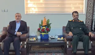 دیدار استاندار خراسان جنوبی با فرمانده سپاه انصارالرضا علیه&zwnj;السلام