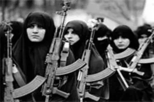 نقش زنان امروز بسیار فراتر از هشت سال دفاع مقدس است
