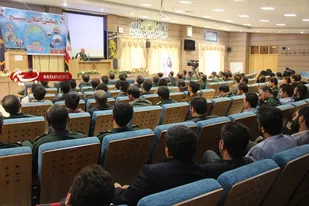 خدمت بی منت به نیازمندان از شاخصه های تفکر بسیجی است