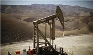 تعداد سکوهای فعال نفتی آمریکا به کمترین تعداد در ۴ سال گذشته رسید