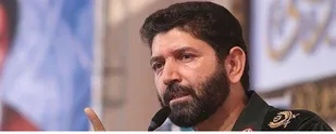مسائل داخلی و اقتصاد کشور ربطی به دلار و نظام کاملاً وحشی آمریکا ندارد/ با تمام فشارها شاهد استحکام درونی ملت و نظام انقلابی هستیم