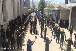 برگزاری عزاداری حسینی و اقامه نماز ظهر عاشورا در نهاوند