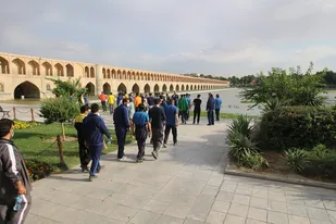 ورزش صبحگاهی و آمادگی جسمانی