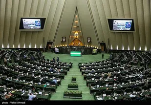 از ارزیابی و اخذ رای اعتماد به وزاری پیشنهادی دولت در مجلس، تا دفاع رئیس جمهور از کابینه