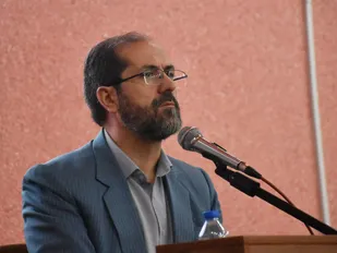 دشمن در جنگ شناختی به دنبال القای &laquo;ولایتمداری گزینشی&raquo; به اقشار مختلف مردم است