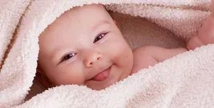 دختر عجول در آمبولانس اورژانس شاهرود متولد شد
