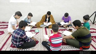 برگزاری کلاس آموزش قرآن و نماز نونهالان در برازجان