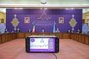 با فساد فساد گفتن مشکل حل نمی&zwnj;شود/ مبارزه با فساد در ذات انقلاب اسلامی نهفته است
