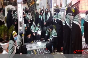 حضور کاروان راهیان مکتب حاج قاسم در گلزار شهدای کرمان