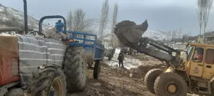 بازسازی راه مواصلاتی روستای کلاته سهراب شهرستان بجنورد