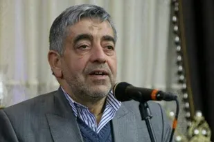 آموزش و پرورش هر سال پول میگیرد و واقعیت را نمی گوید