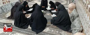 برگزاری محفل انس با قرآن به یادرهبرشهیددرروستای پیرانچ شهرستان ایرانشهر&nbsp;