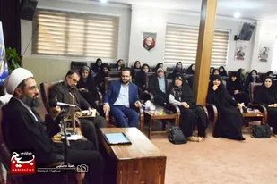 برگزاری کلاس درس اخلاق و دیدار خبرنگاران با نماینده ولی فقیه در استان همدان