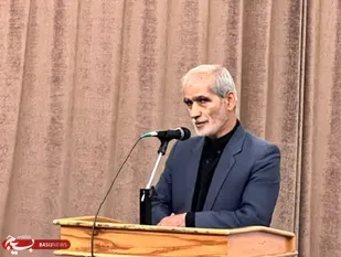 هنر بزرگ امام خمینی(ره)، جاری کردن دین در جامعه بود