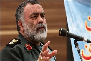 فرهنگ ایثار برگرفته از مکتب حسینی است