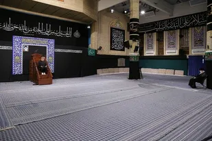 برگزاری دومین شب مراسم عزاداری سیدالشهدا (ع) با حضور رهبر انقلاب