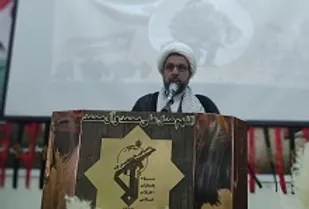عشق به شهادت و دفاع مقدس ما هیچ وقت کهنه شدنی نیست