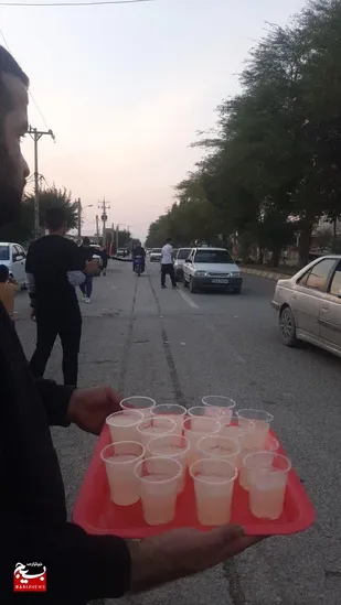 برپایی ایستگاه صلواتی به مناسبت نیمه شعبان در گتوند (گزارش تصویری)