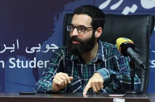 کانال ارتباطی مجلس با مردم برای بیان اعتراضات ضعیف است/تنها عزل و نصب رئیس صداوسیما با رهبر است