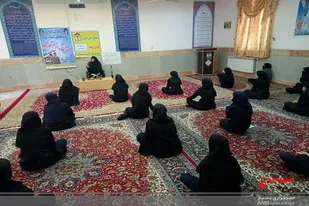 دانش آموزان آینده سازان کشور بر اساس آرمانهای انقلاب هستند