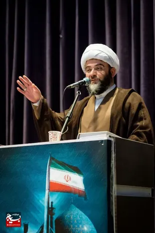 شعار همه با هم برای احصاء مشکلات اجرایی شده است/جوانان انقلابی فعال رسانه ای مبلغ جهاد تبین هستند