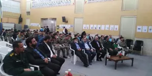 شب شعر با حضور شاعران در زارچ برگزار شد