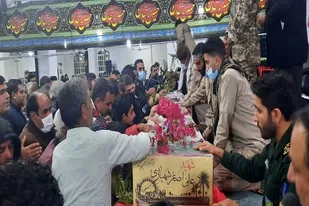 کاروان شهدای تازه تفحص شد قیروکارزین وارد این شهرستان شد
