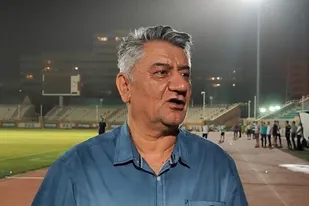 با داور دیدار فولاد و ذوب&zwnj;آهن برخورد می&zwnj;شود