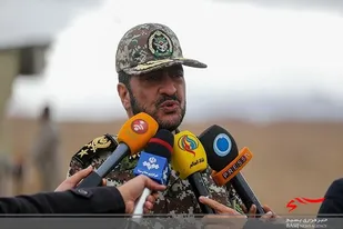 دشمن جرأت چشم طمع به ما را ندارد/در دفاع از اقتدار خود محکم هستیم