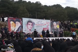 مقبره شهدای گمنام پارک جنگلی چشم امید مردم اسدآباد است