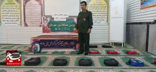 توزیع ۱۵۰ عدد کیف و بسته نوشت افزار بین دانش آموزان نیازمند