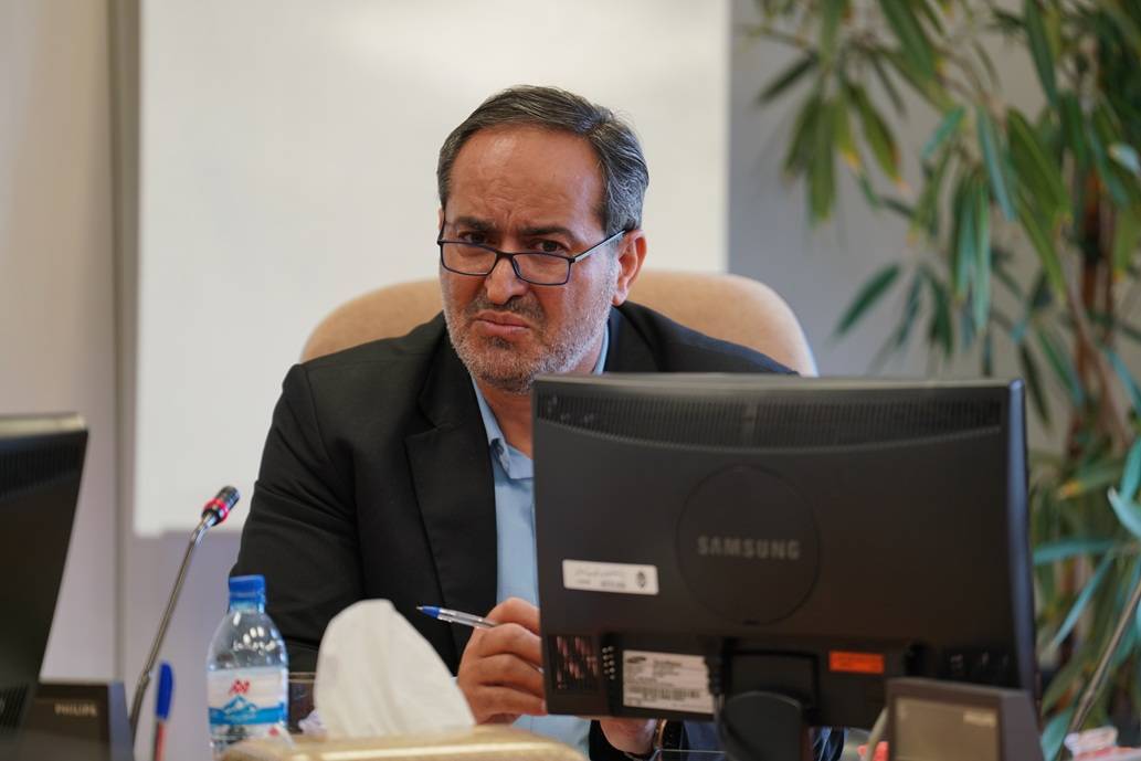اولین نشست شورای اندیشه‌ورز مرکز مقاومت بسیج بنیاد مستضعفان با محوریت مدیریت بهینه انرژی در قالب طرح «همیاران انرژی»