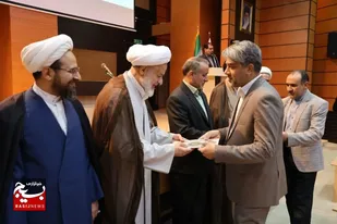 تجلیل از ۳۰ دستگاه برتر خراسان جنوبی در حوزه نماز در سال ۱۴۰۲ در هشتمین اجلاسیه استانی نماز
