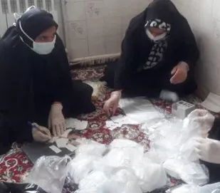 بسته بندی ماسک برای اهالی روستای خم پیچ خوانسار