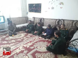 دیدار با خانواده شهید دفاع مقدس علی  قاضی کوبی در شهرستان ایذه