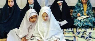 لذت اعتکاف از نگاه دختران دانش&zwnj;آموز خمین