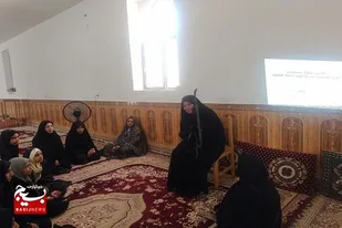 آمادگی و اقتدار بسیجیان با برگزاری کلاس سلاح&zwnj;شناسی در حوزه مقاومت بسیج کوثر(س) ناحیه هامون