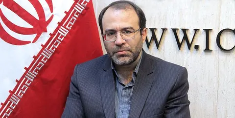 انتفاد از معطلی سه هزار کامیون در صف تخلیه بار دوغارون