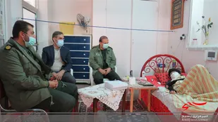 دیدار فرمانده سپاه شاهرود با تنها بانوی رزمنده دفاع مقدس شاهرود+ تصاویر