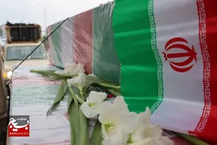 استقبال مادرانه از فرزندان گمنام وطن در سلمان شهر