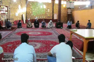 طرح جوانه&zwnj;های صالحین در حوزه امام خمینی(ره) فامنین افتتاح شد