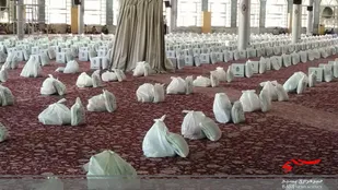 پویش کمک مومنانه حوزه کوثر 2 اراک در مصلی بیت المقدس اراک+تصاویر