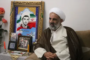 شهدا و خانواده&zwnj;های آنان مالکان واقعی انقلاب هستند