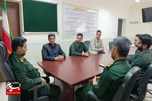 دیدار فرمانده ناحیه مقاومت میرجاوه با رئیس شبکه بهداشت و بیمارستان دارالشفا